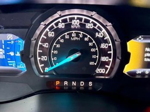 Used 2021 Ford Ranger Lariat w/ Trailer Tow Package image 14