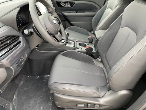 New 2025 Subaru Forester Touring image 10