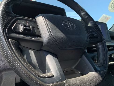 Used 2024 Toyota Tacoma SR5 AWD/4WD image 19