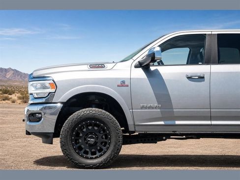 Used 2020 RAM 2500 Laramie AWD/4WD image 6