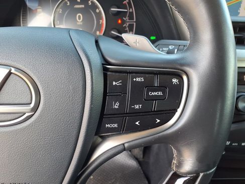 Used 2019 Lexus ES 350 w/ Premium Package FWD image 35