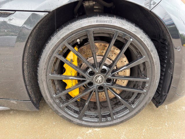 Used 2024 Maserati GranTurismo Trofeo AWD/4WD image 19
