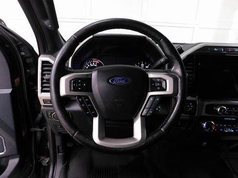 Used 2022 Ford F250 Lariat w/ Black Appearance Pkg image 46