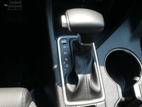 Used 2021 Kia Sportage S w/ S AWD Premium Package image 24
