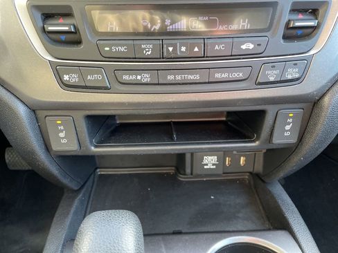 Used 2018 Honda Pilot EX-L image 22