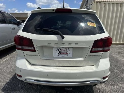 Used 2015 Dodge Journey Crossroad w/ Flexible Seating Group FWD image 12