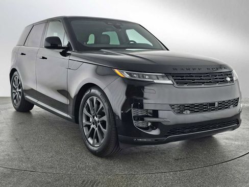 Used 2026 Land Rover Range Rover Sport SE AWD/4WD image 7