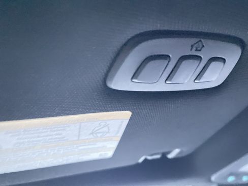 Certified 2020 Ford F150 Platinum w/ Equipment Group 701A Luxury image 44