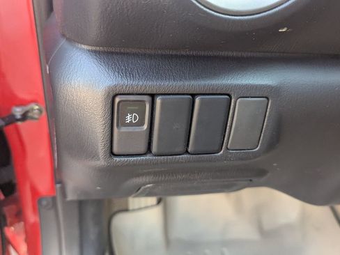 Used 2006 Subaru Impreza Outback Sport image 12