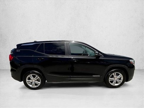 Used 2021 GMC Terrain SLE FWD image 5