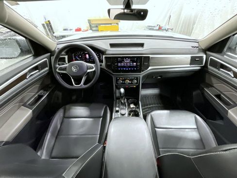 Used 2022 Volkswagen Atlas SE image 15