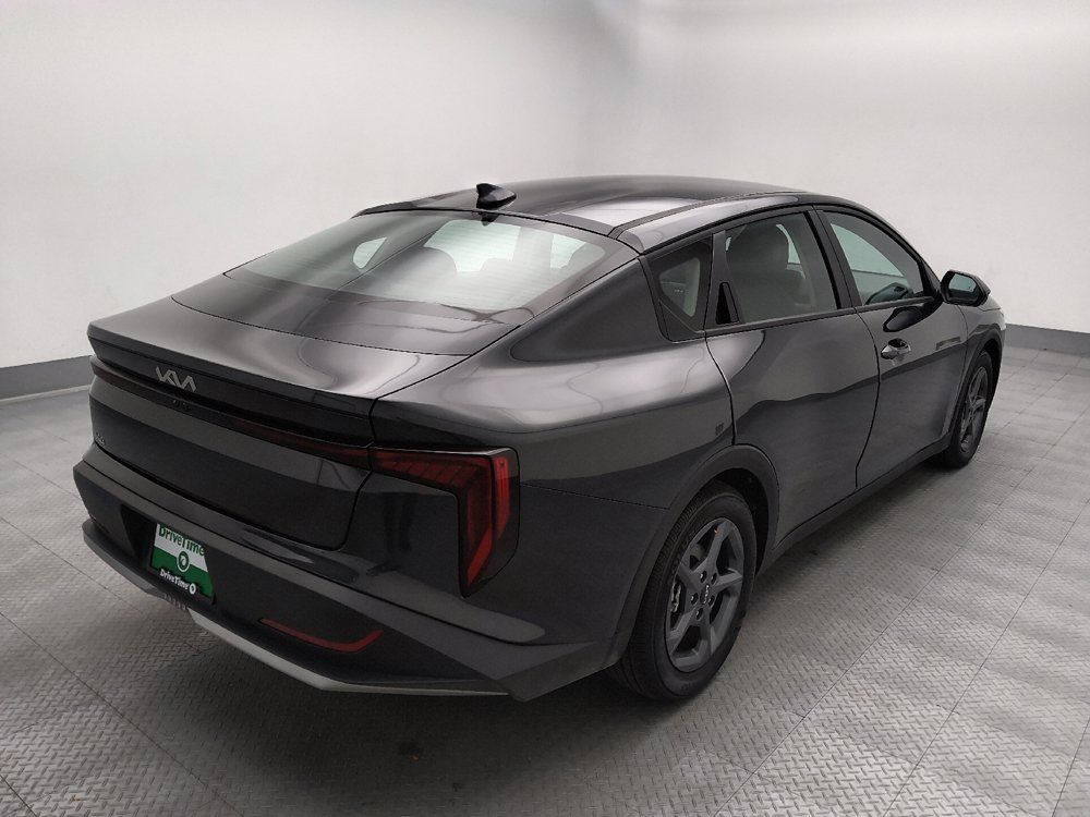 Used 2025 Kia K4 FWD image 9