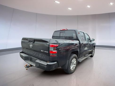 Used 2024 Nissan Frontier SV w/ SV Convenience Package image 4