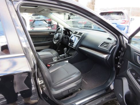 Used 2019 Subaru Outback 2.5i Limited image 34