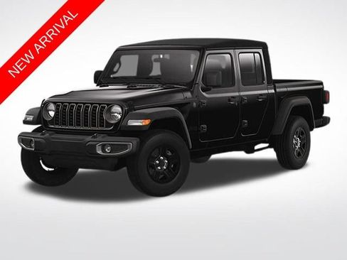 Used 2024 Jeep Gladiator Sport w/ Premium Package AWD/4WD image 1