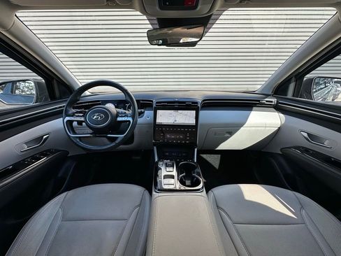 Used 2023 Hyundai Tucson Limited image 6