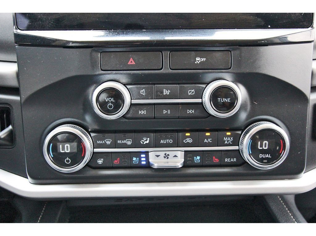 Certified 2022 Ford Expedition XLT RWD image 26