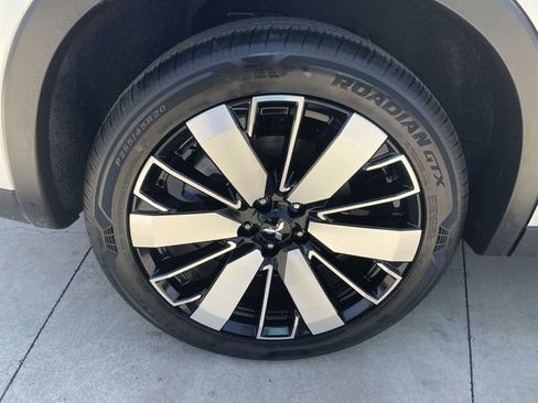 Used 2025 Mitsubishi Outlander SE FWD image 33