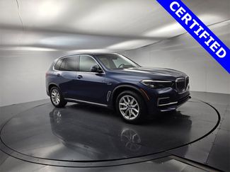 Used 2023 BMW X5 xDrive45e w/ Luxury Seating Package video 2