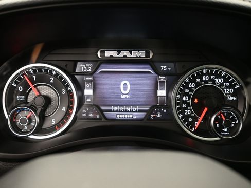 Used 2022 RAM 2500 Laramie AWD/4WD image 27