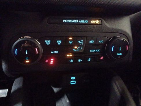 Used 2022 Ford Bronco Sport Outer Banks w/ Tech Package image 16