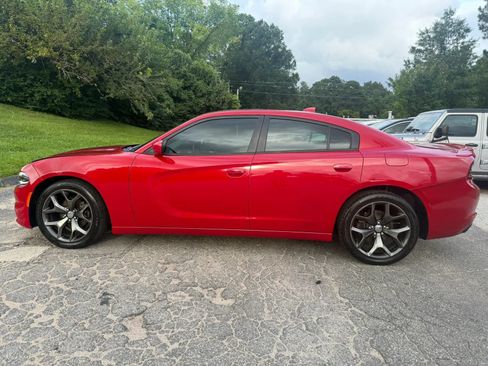 Used 2015 Dodge Charger SXT w/ Plus Group RWD image 3