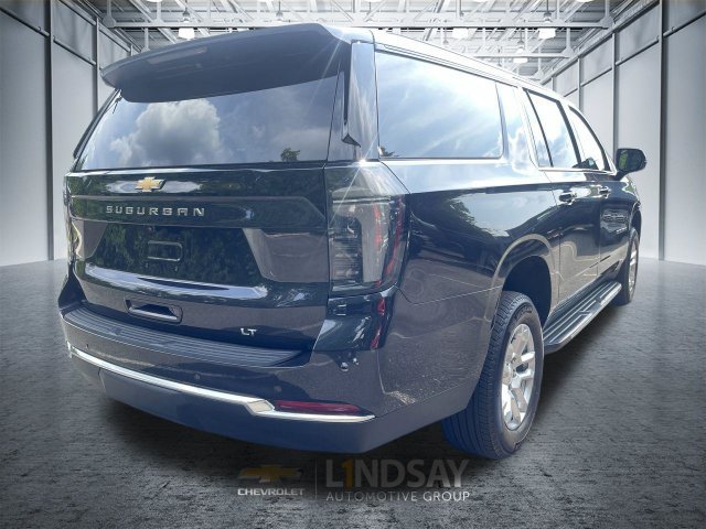 Certified 2026 Chevrolet Suburban LT w/ Comfort Package AWD/4WD image 10