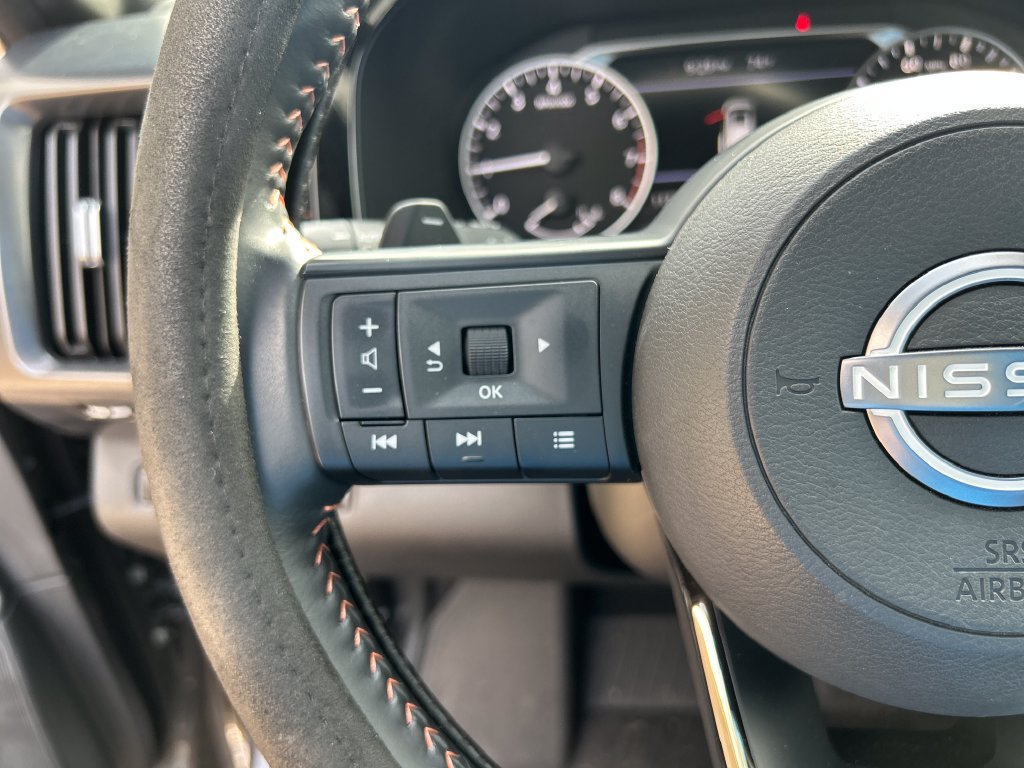Used 2025 Nissan Pathfinder Rock Creek AWD/4WD image 22