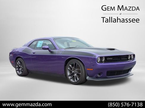Used 2023 Dodge Challenger R/T w/ T/A Package image 1