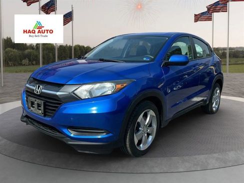 Used 2018 Honda HR-V LX image 1