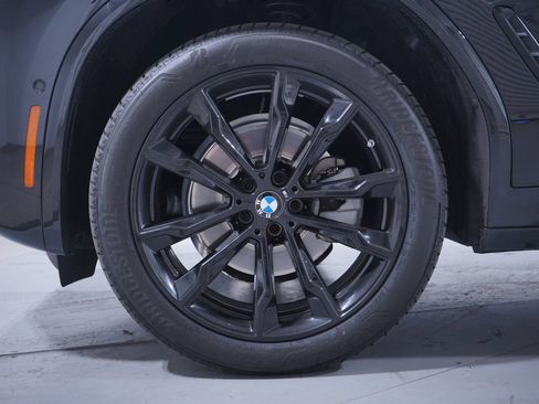 Used 2024 BMW X3 xDrive30i w/ M Sport Package image 2