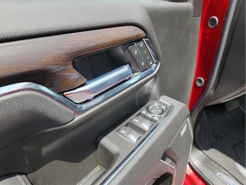 New 2025 GMC Sierra 2500 SLT w/ Texas SLT Premium Package image 13
