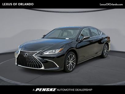 Used 2025 Lexus ES 350 w/ Premium Package