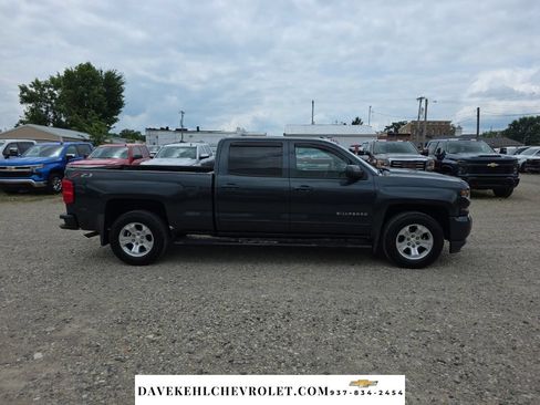 Used 2018 Chevrolet Silverado 1500 LT w/ All Star Edition AWD/4WD image 6