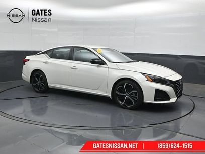 Used 2025 Nissan Altima 2.5 SR