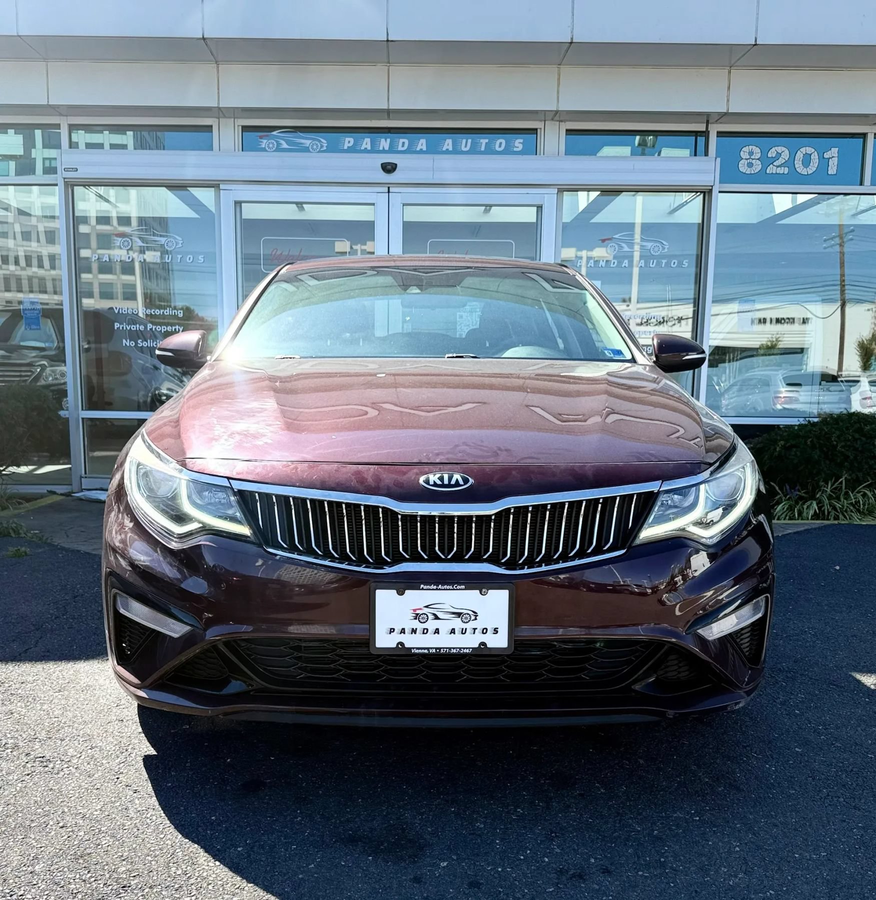 Used 2019 Kia Optima LX FWD image 2