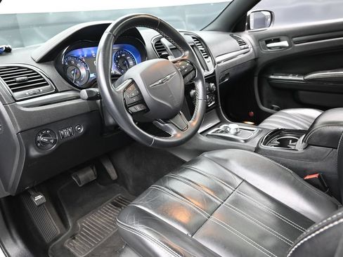 Used 2015 Chrysler 300 S w/ 300S Premium Group RWD image 16