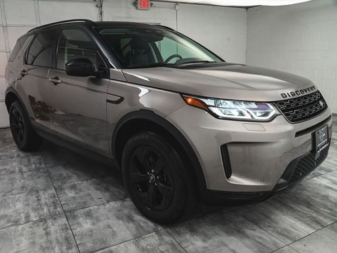 Used 2023 Land Rover Discovery Sport S image 3