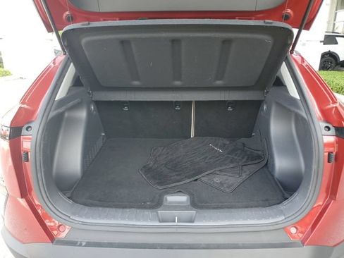 Used 2024 Hyundai Kona SEL FWD image 6