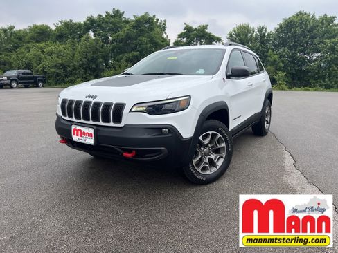 Used 2021 Jeep Cherokee Trailhawk image 1