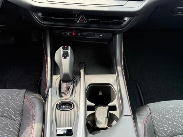 New 2027 Dodge Charger R/T w/ Driver Convenience Group AWD/4WD image 17