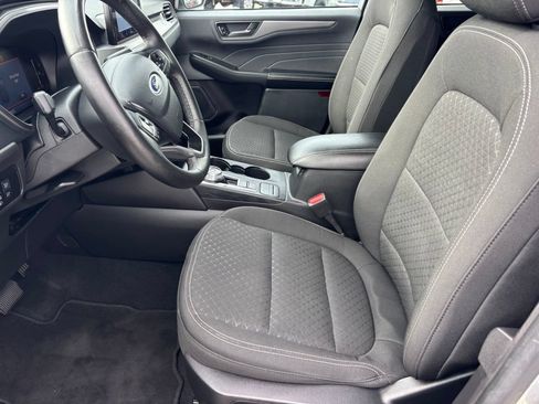 Used 2023 Ford Escape Active FWD image 14