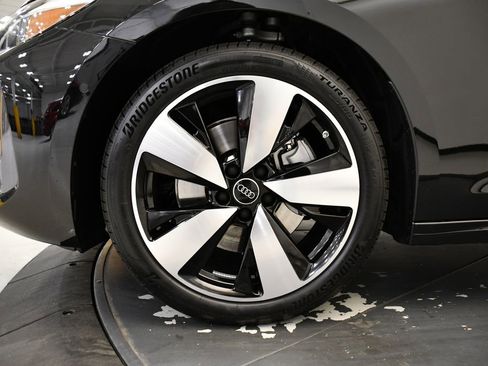 Used 2025 Audi A5 2.0T Premium w/ Convenience Package image 13