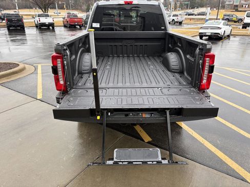 New 2026 Ford F250 XLT w/ XLT Premium Package AWD/4WD image 8