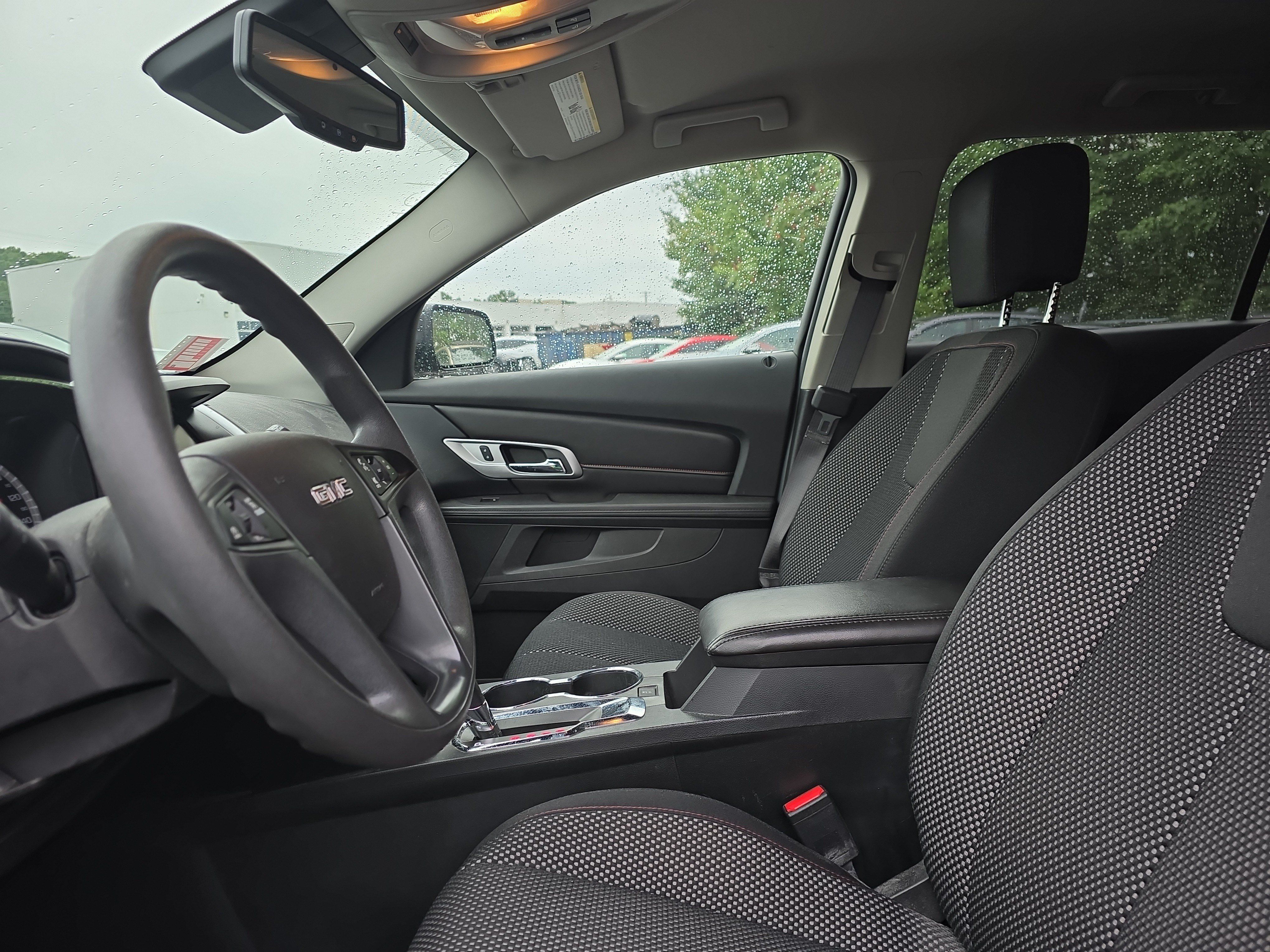 Used 2017 GMC Terrain SLE AWD/4WD image 6
