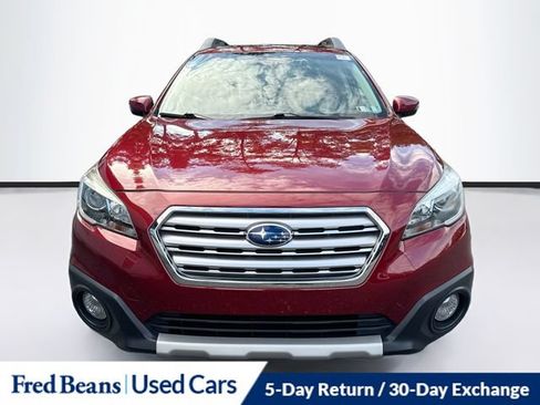 Used 2017 Subaru Outback 2.5i Limited AWD/4WD image 2
