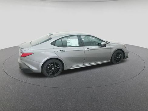 New 2026 Toyota Camry SE image 10