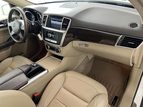 Used 2014 Mercedes-Benz ML 350 BlueTEC 4MATIC image 26