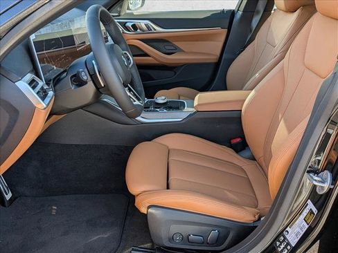 New 2026 BMW 430i xDrive w/ M Sport Package AWD/4WD image 4