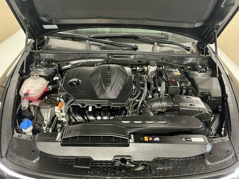 Certified 2024 Hyundai Sonata SEL AWD/4WD image 17